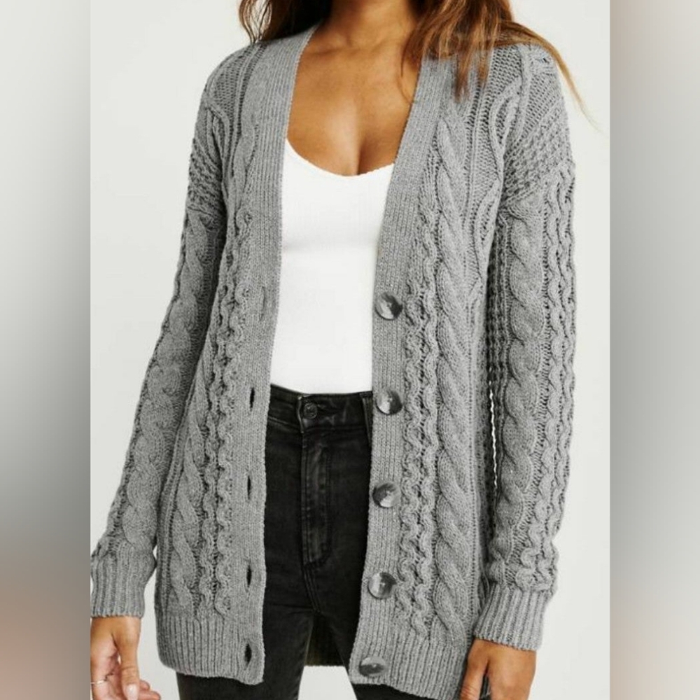 Abercrombie & Fitch Gray Cable Knit Vintage Preppy Y2K Sweater Size Small